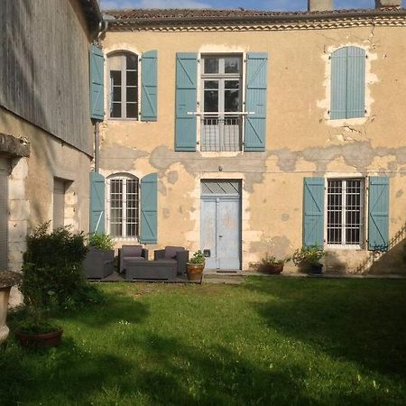 Ancien Presbytere Au Coeur Du Village Mauvezin  Exteriör bild